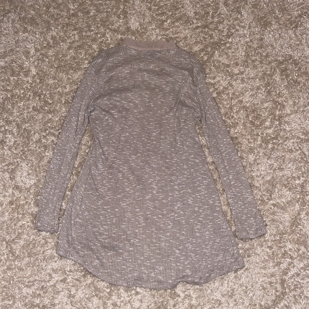 Vixbe Sweater - Picture 3 of 3